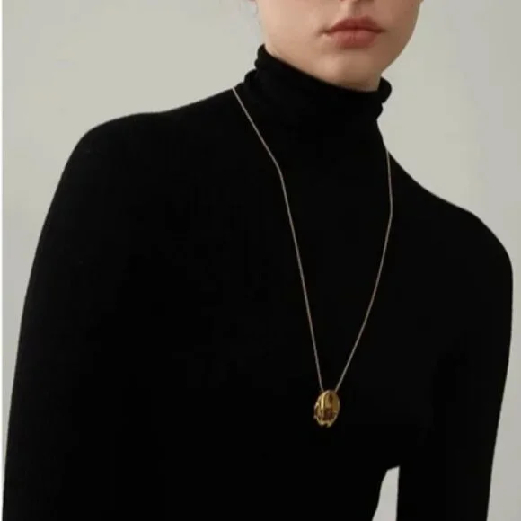 New! Anthropologie Gold Pebble Necklace (3006) NWOT - Picture 2 of 3